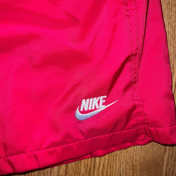 Nike Swimsuit - Picture 2 of 4